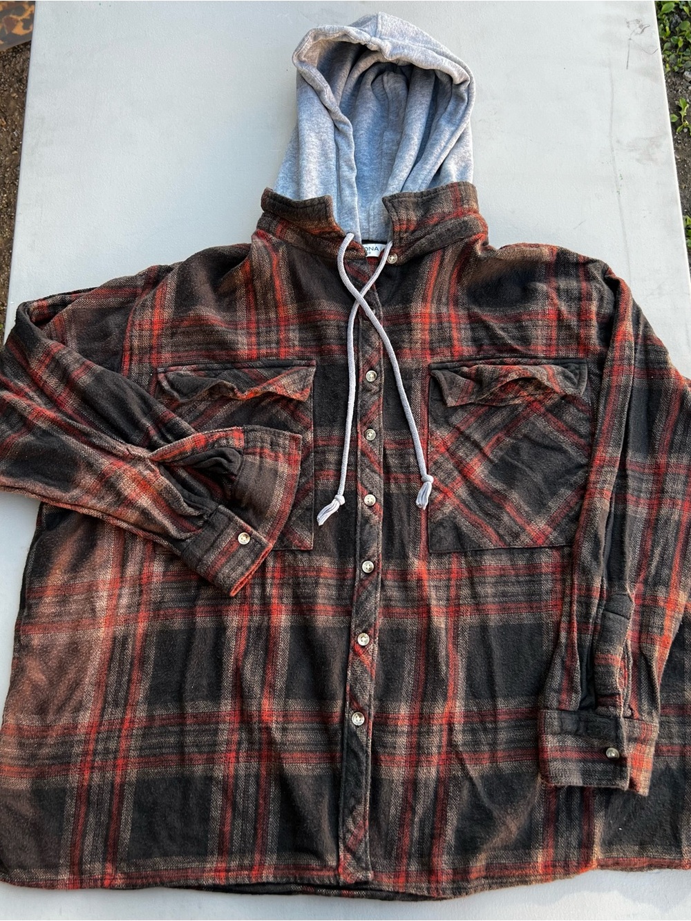 Arizona Jean Company Plaid Hooded Shirt Jacket in Black & Red